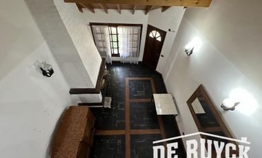 Chalet en pleno Barrio Los Cedros