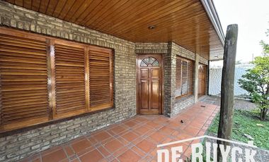 Chalet en pleno Barrio Los Cedros