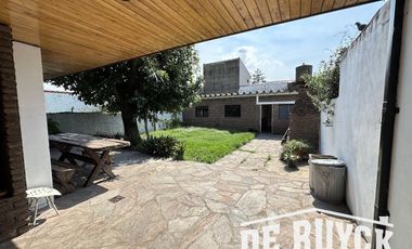 Chalet en pleno Barrio Los Cedros