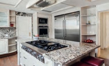 Espectacular Casa en Bosques de las Lomas