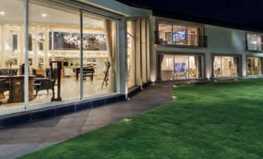 Espectacular Casa en Bosques de las Lomas