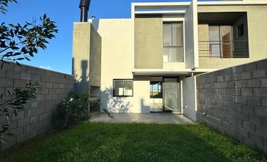 Venta de Duplex Prados de Manantiales 2 Dormitorios