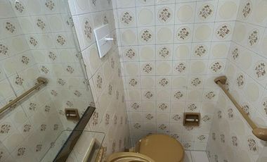 Departamento en  alquiler en la zona más comercial de Flores