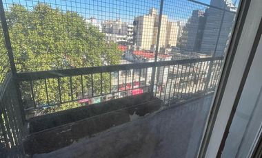 Departamento en  alquiler en la zona más comercial de Flores
