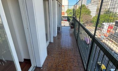 Departamento en  alquiler en la zona más comercial de Flores