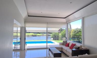 Casa en Alquiler Anual amoblado a la Laguna San Benito Villanueva Tigre