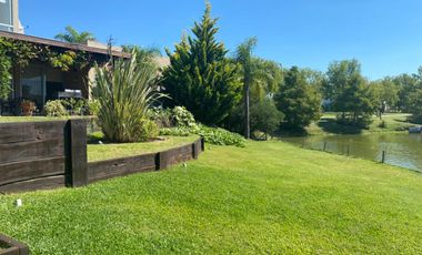 Casa en Alquiler Anual amoblado a la Laguna San Benito Villanueva Tigre