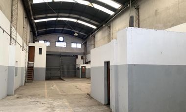 Deposito en Villa Ballester. Se vende con RENTA CALZADA