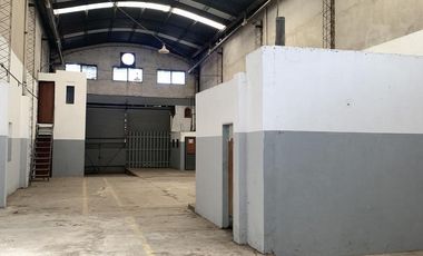 Deposito en Villa Ballester. Se vende con RENTA CALZADA
