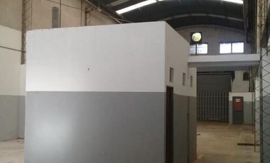 Deposito en Villa Ballester. Se vende con RENTA CALZADA