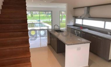 Casa a Estrenar con Piscina en Venta en Greenville Polo Resort