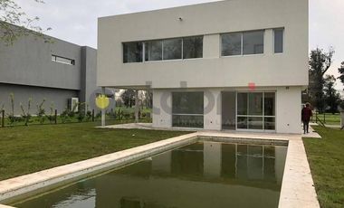 Casa a Estrenar con Piscina en Venta en Greenville Polo Resort