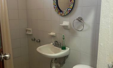 VENTA DE CASA EN IXTLAHUACAN DE LOS MEMBRILLOS, A PIE DE CARRETERA, INVERSIÓN, G