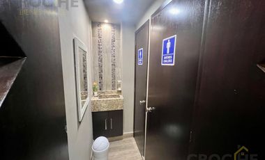 Edificio comercial en venta ideal para restaurante u oficinas en la zona de los Sauces