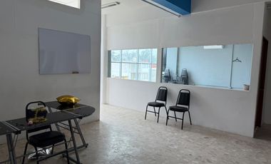 Oficina en Renta Av. Zamora, Col Centro, Coatzacoalcos, Ver.