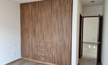 RENTA DE CASA EN RESIDENCIAL ALCAZAR EN SAN MATEO ATENCO