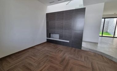 RENTA DE CASA EN RESIDENCIAL ALCAZAR EN SAN MATEO ATENCO