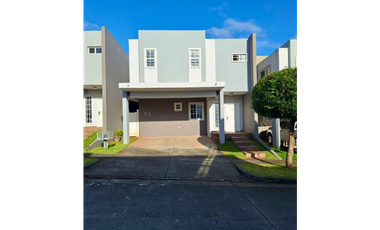 BRISAS DE GOLF / PH VICTORIA / 345M / 3 HABITACION + EMPLEADA 4 BAÑO