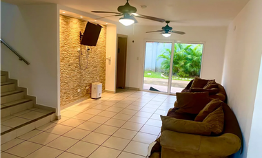 BRISAS DE GOLF / PH VICTORIA / 345M / 3 HABITACION + EMPLEADA 4 BAÑO