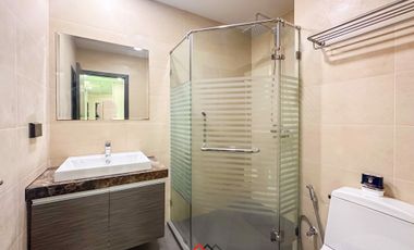 Best deal high rise condo @Jomtien 35 sq.m