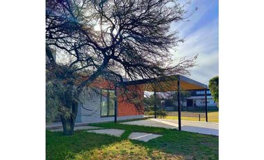 VENTA CASA VALLE DEL GOLF, FALDA DEL CARMEN, CORDOBA