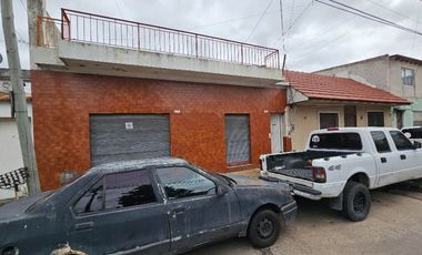 Casa en venta en Lanus Oeste