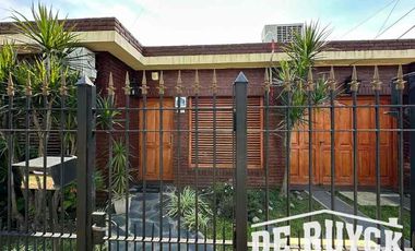 Casa en venta en Quilmes Oeste