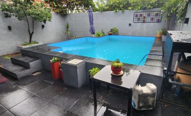 EXCELENTE PROPIEDAD CON PISCINA