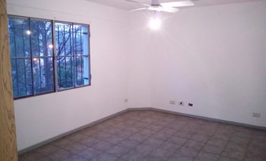 DEPTO 2 AMB CHICO CON COCHERA EN COMPLEJO CON PISCINA EN TIGRE MAIPU 313