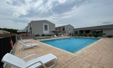 CASA en ARRIENDO en Jamundí Ciudad Country