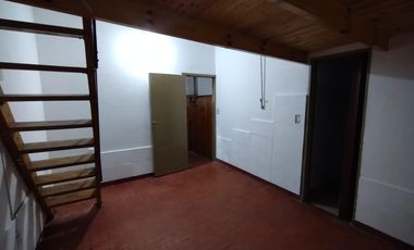 Departamento PH sin expensas en Remedios de Escalada!