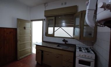 Departamento PH sin expensas en Remedios de Escalada!