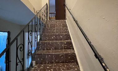 CASA EN VENTA PARA REMODELAR O DEMOLER COL. TALLERES - MTY