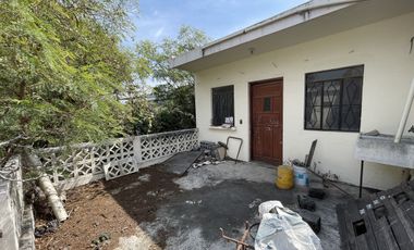 CASA EN VENTA PARA REMODELAR O DEMOLER COL. TALLERES - MTY
