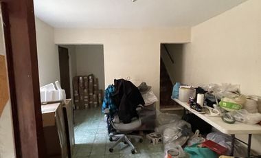 CASA EN VENTA PARA REMODELAR O DEMOLER COL. TALLERES - MTY