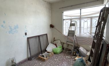CASA EN VENTA PARA REMODELAR O DEMOLER COL. TALLERES - MTY