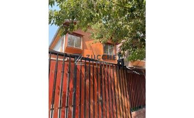 Casa en Arriendo en Ubicada a pasos de Avenida Pajaritos