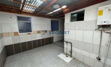 Casa en Arriendo en Ubicada a pasos de Avenida Pajaritos