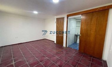 Casa en Arriendo en Ubicada a pasos de Avenida Pajaritos