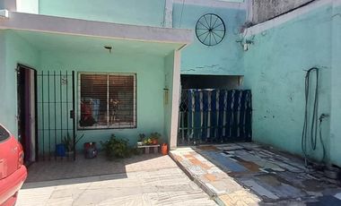 VENTA-V.BALLESTER-CASA MULTIFAMILIAR