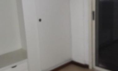 Departamento 2 amb. con balcon a mts. plaza San Martin