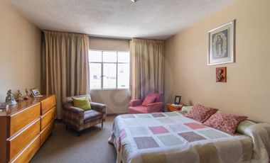 Casa en venta en Letrán Valle