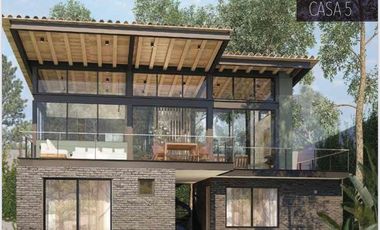 Casa en venta en Cruz de Misión, Valle de Bravo