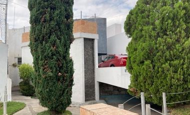 Casa en Venta en Jardines del Sol
