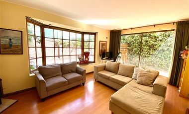 Casa en Arriendo en Acogedora propiedad en Condominio / Tranquilo y residencial