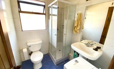 Casa en Arriendo en Acogedora propiedad en Condominio / Tranquilo y residencial
