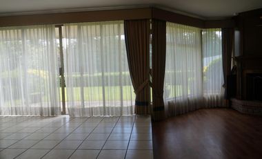Hermosa Casa en Renta, Club de Golf San Carlos, Metepec