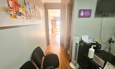 ARRIENDO EXCELENTE OFICINA EN EDIFICIO CENTURY