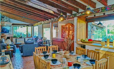 CASA EN RENTA AMUEBLADA EN EL CENTRO DE AVANDARO