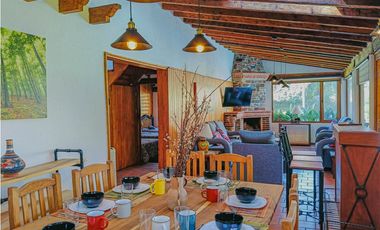 CASA EN RENTA AMUEBLADA EN EL CENTRO DE AVANDARO